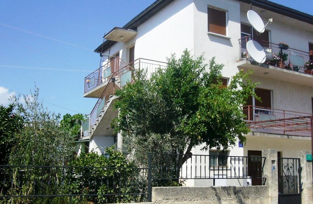 Apt Ingrid Pula Exterior foto